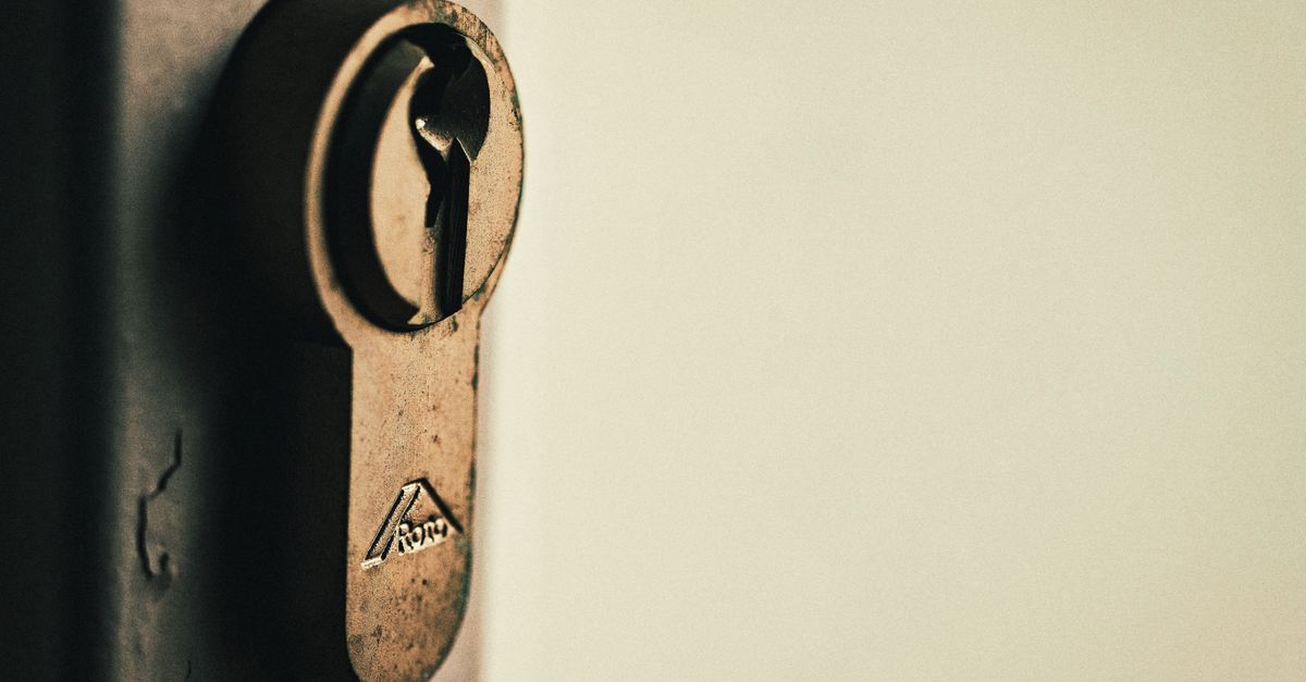 Commercial Locksmith service — Mike Columbia Locksmith