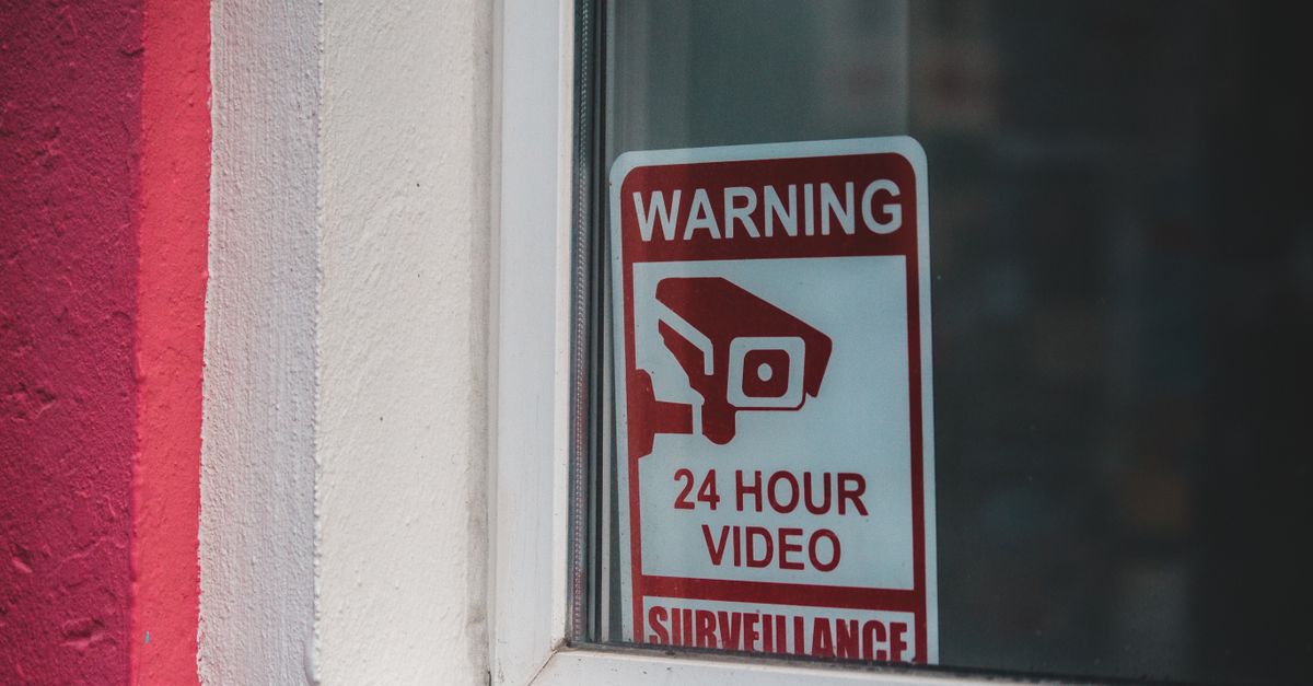 Is There a 24-Hour Locksmith in Columbia? What to Do During a Late-Night Lockout — Mike Columbia Locksmith