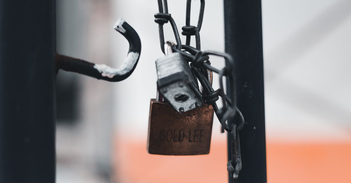What Broken Key & Jammed Lock Extraction Actually Involves — Mike Columbia Locksmith